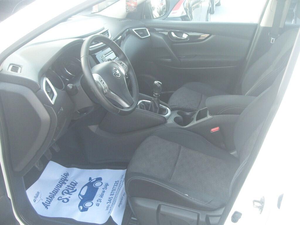 Nissan Qashqai 1.5 dCi Acenta - 2014