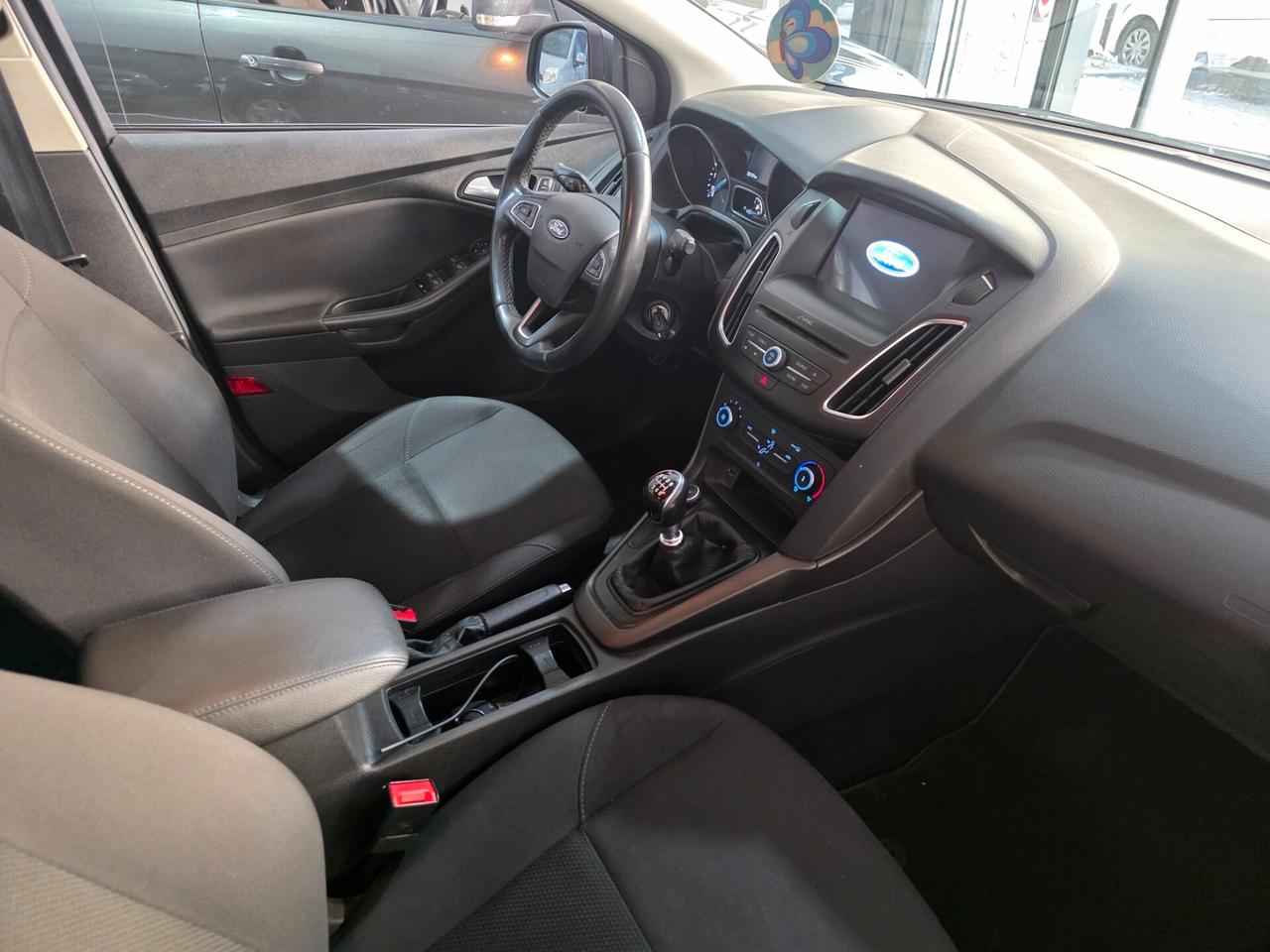 Ford Focus 1.5 TDCi 95CV TITANIUM 1 PROPRIETARIO