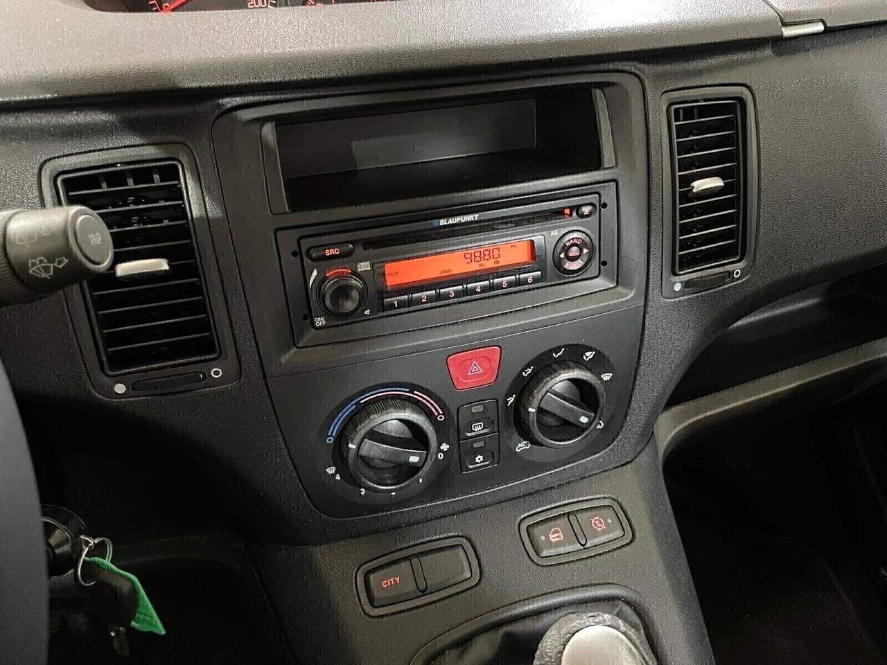 Fiat Idea 1.4 16V S&S Emotion