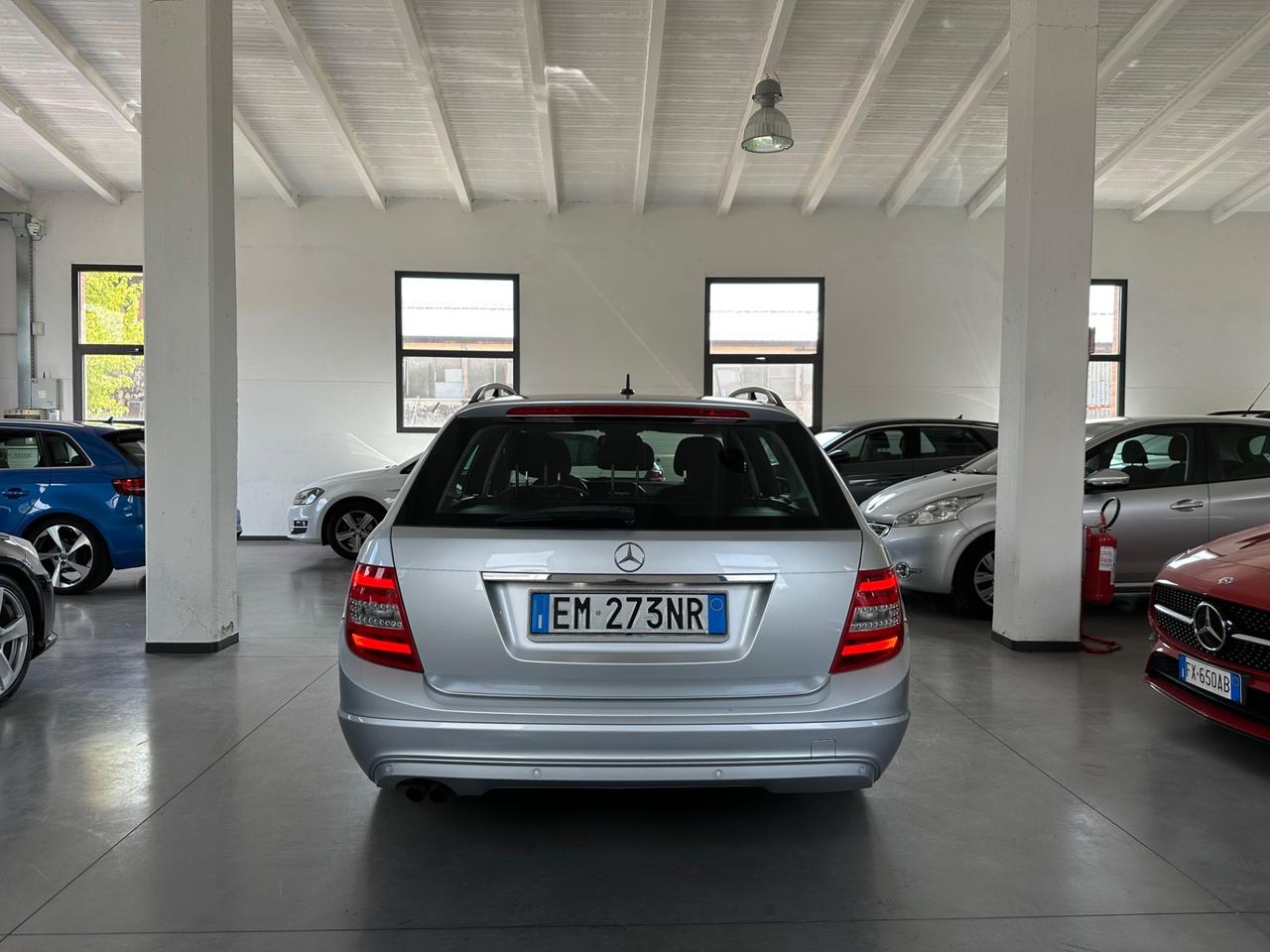 Mercedes-benz C 200 CDI BlueEFFICIENCY Elegance