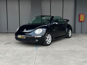 Volkswagen New Beetle 1.4 16V Cabrio gpl