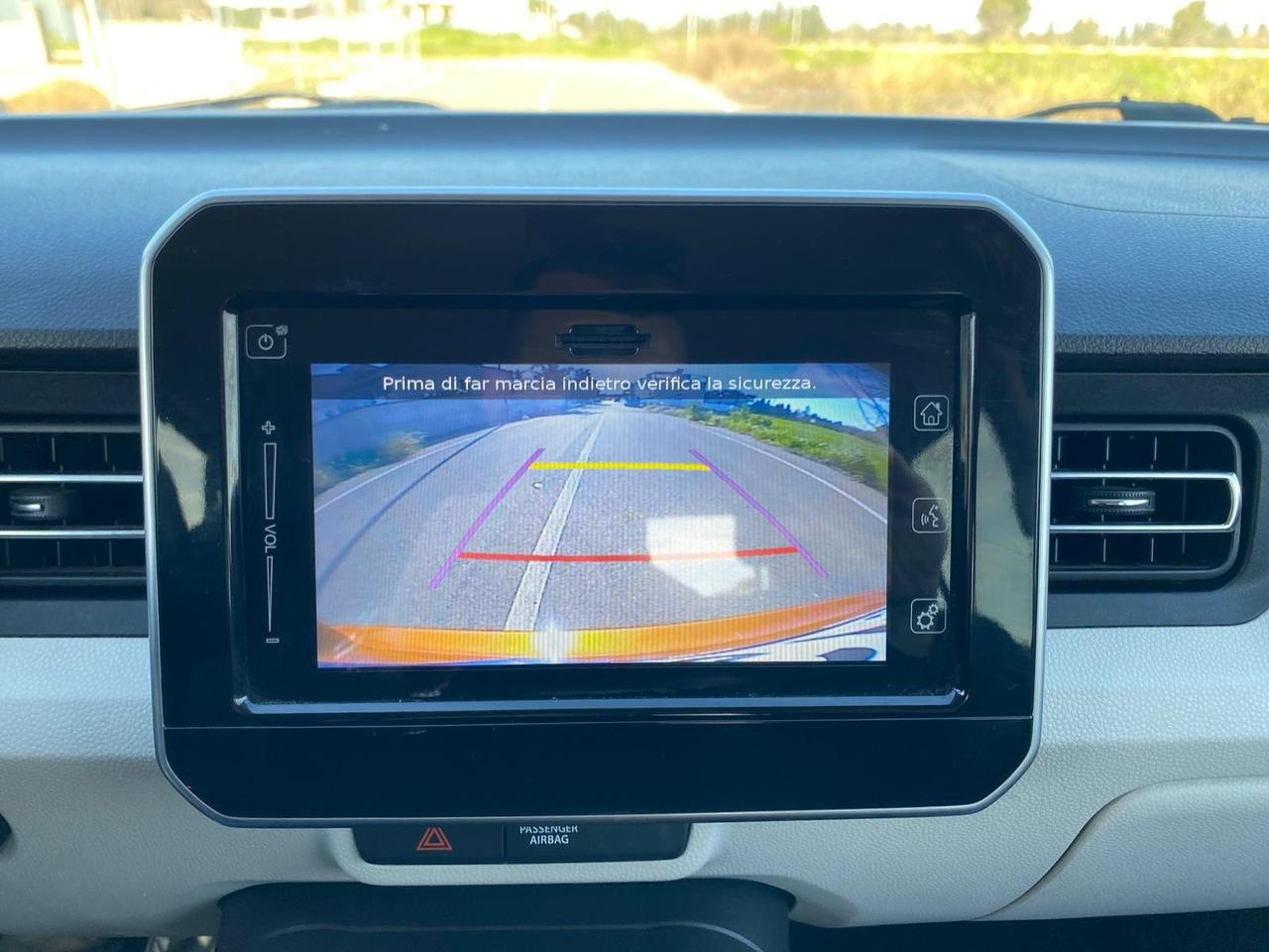 Suzuki Ignis 1.2 Hybrid Top