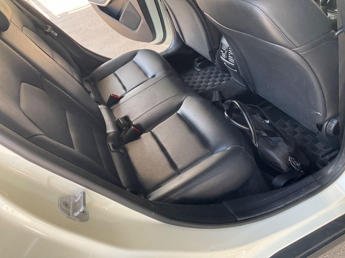 Mercedes-Benz GLA 200d Executive