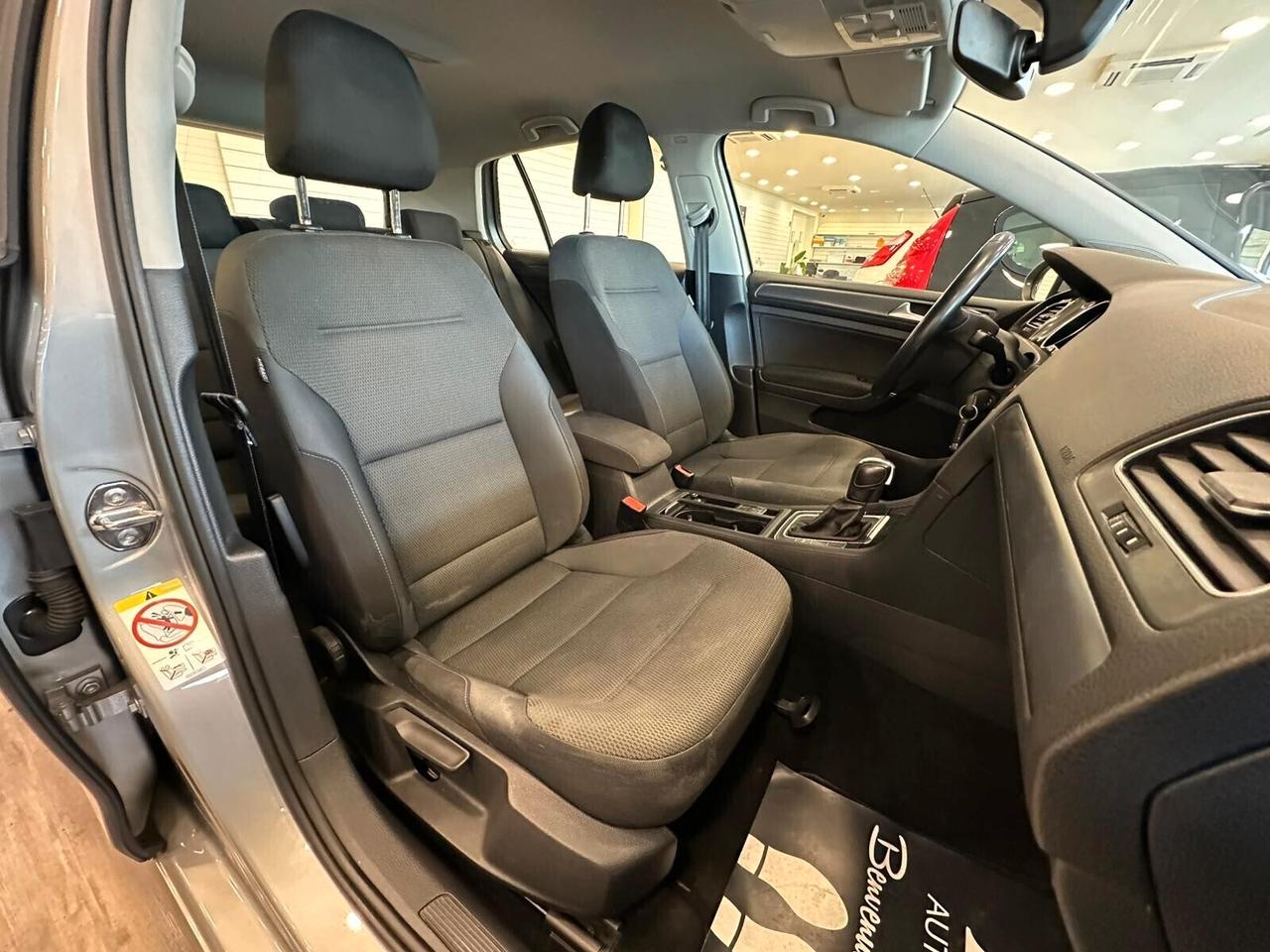 Volkswagen Golf 2.0 TDI 5p. Executive BlueMotion Technology