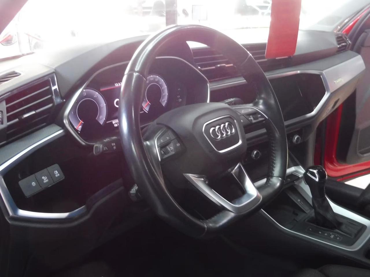 Audi Q3 35 TDI S tronic line SLINE 150CV