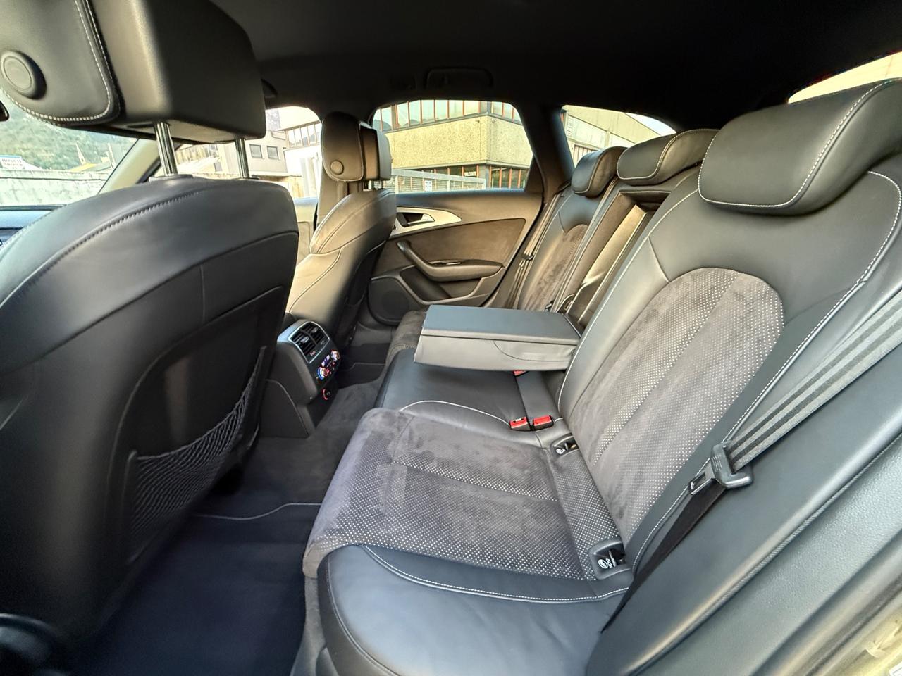 Audi A6 Avant 3.0 TDI S tronic quattro edition S LINE