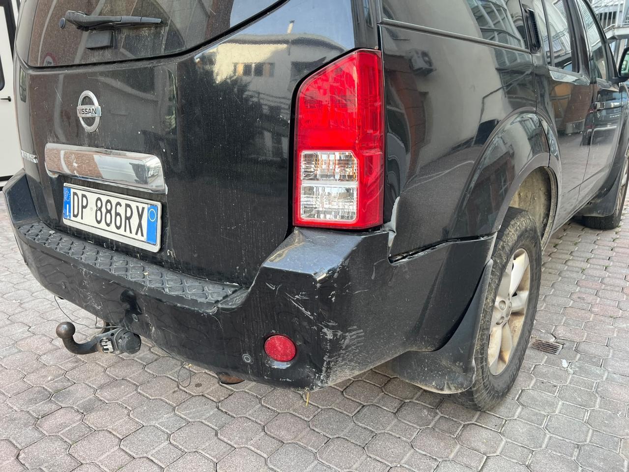 Nissan Pathfinder 2.5 dCi Sport Platinum