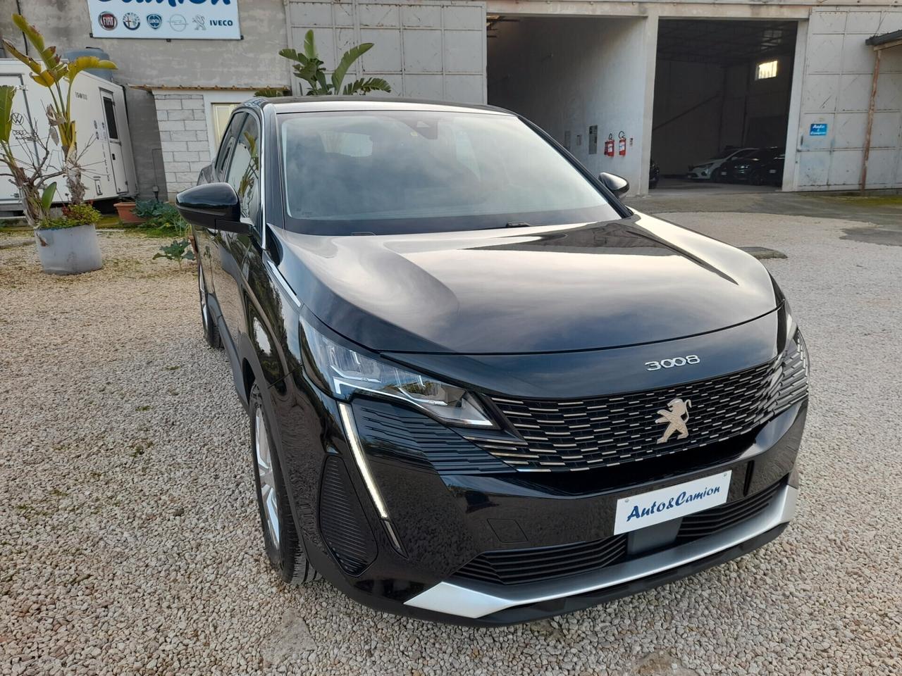 Peugeot 3008 BlueHDi 130 EAT8 Active anno2021