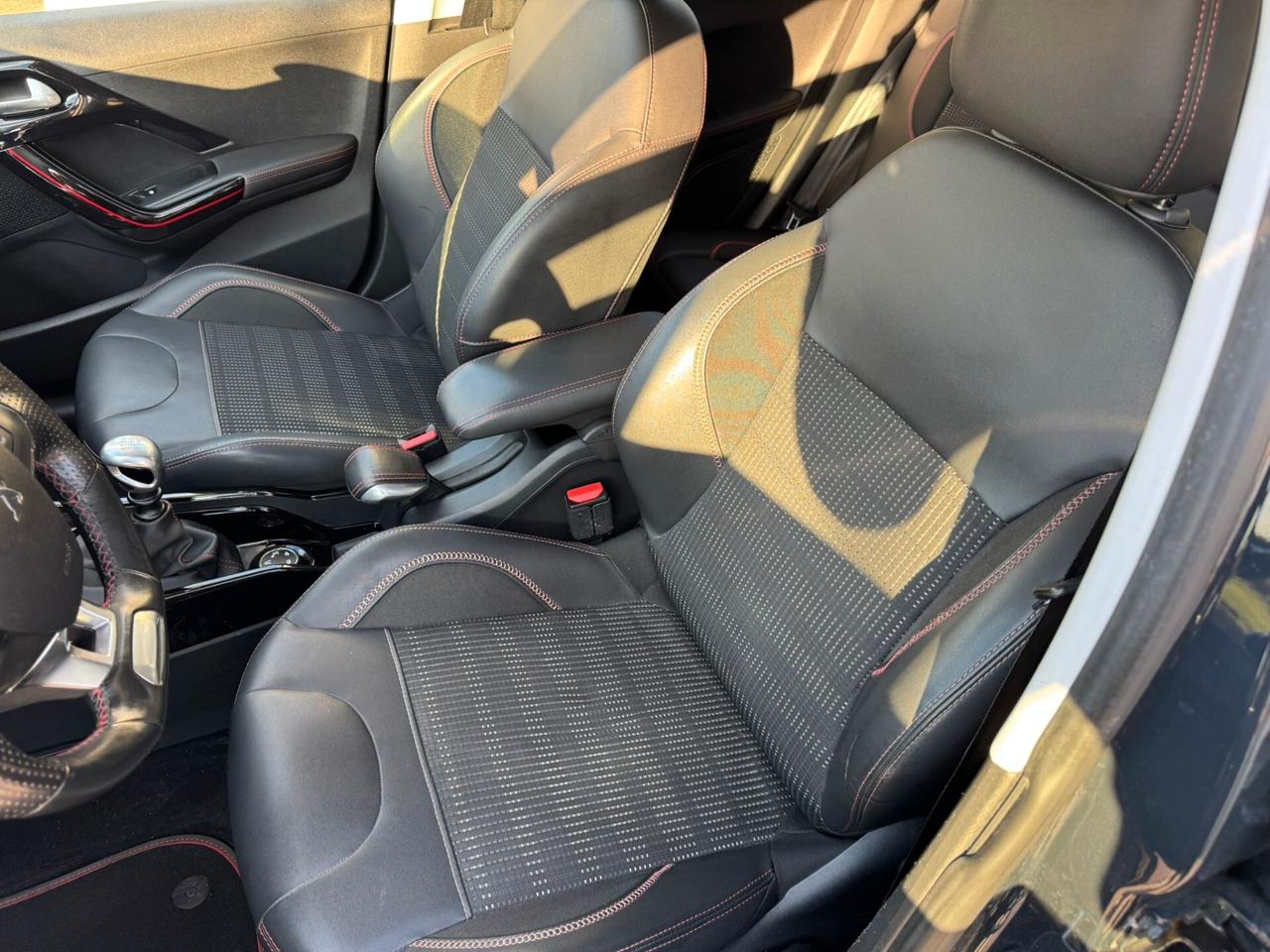 Peugeot 2008 BlueHDi 100 S&S GT Line