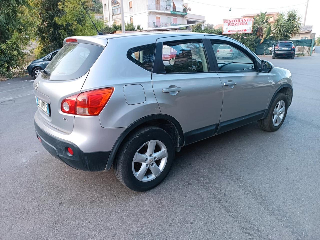 Nissan Qashqai 1.5 dCi Visia