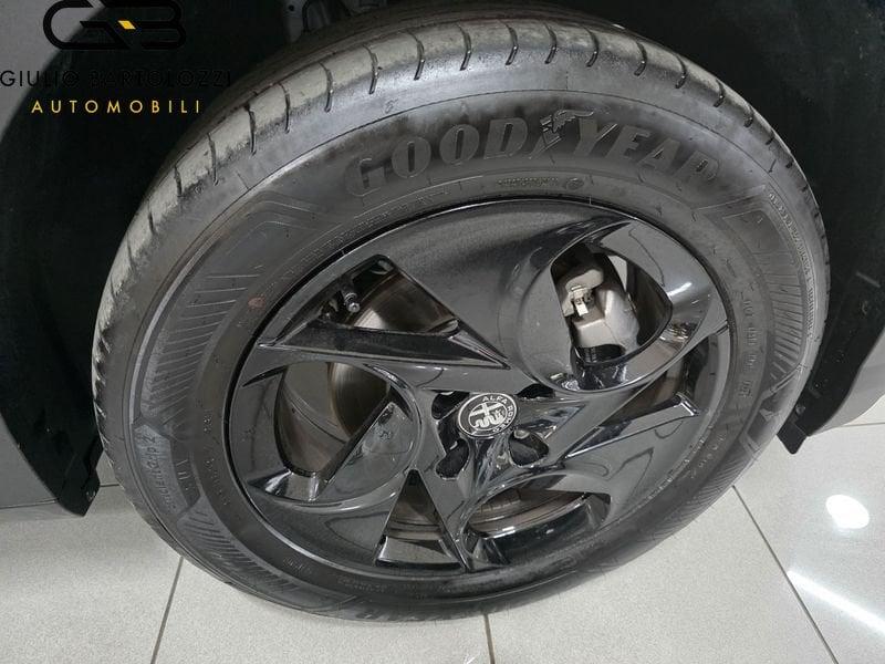 Alfa Romeo Junior Ibrida 1.2 145CV Hybrid eDCT6 ibrida