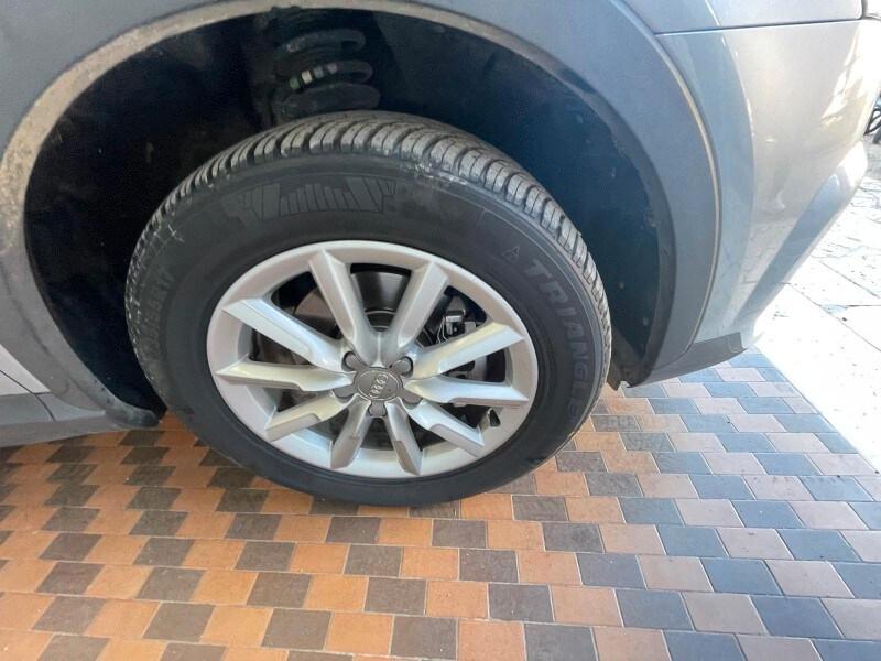 AUDI Q3 Q3 2.0 TDI 150 CV quattro Business