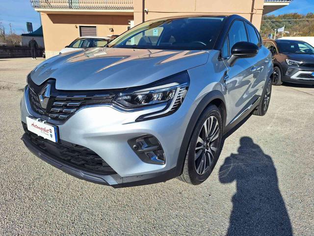 RENAULT Captur Plug-in Hybrid E-Tech 160 CV Initiale Paris