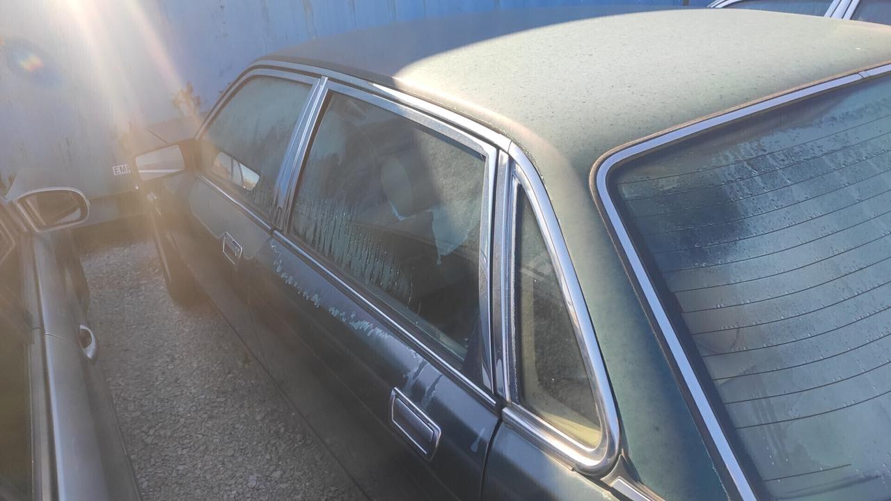 2 Jaguar d'Euro 2.500,00