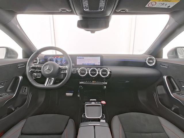 MERCEDES-BENZ CLA 200 Automatic AMG Line Advanced Plus