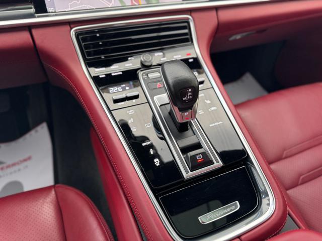 PORSCHE Panamera 3.0i 4 330cv (Tetto/PelleCartier/APP/Navi/Retro)