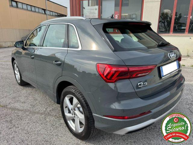 AUDI Q3 40 TDI quattro S tronic Advanced