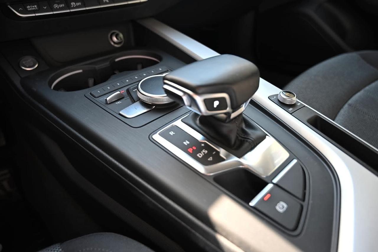Audi A4 Avant 2.0 TDI 190 CV ultra S tronic Business Sport