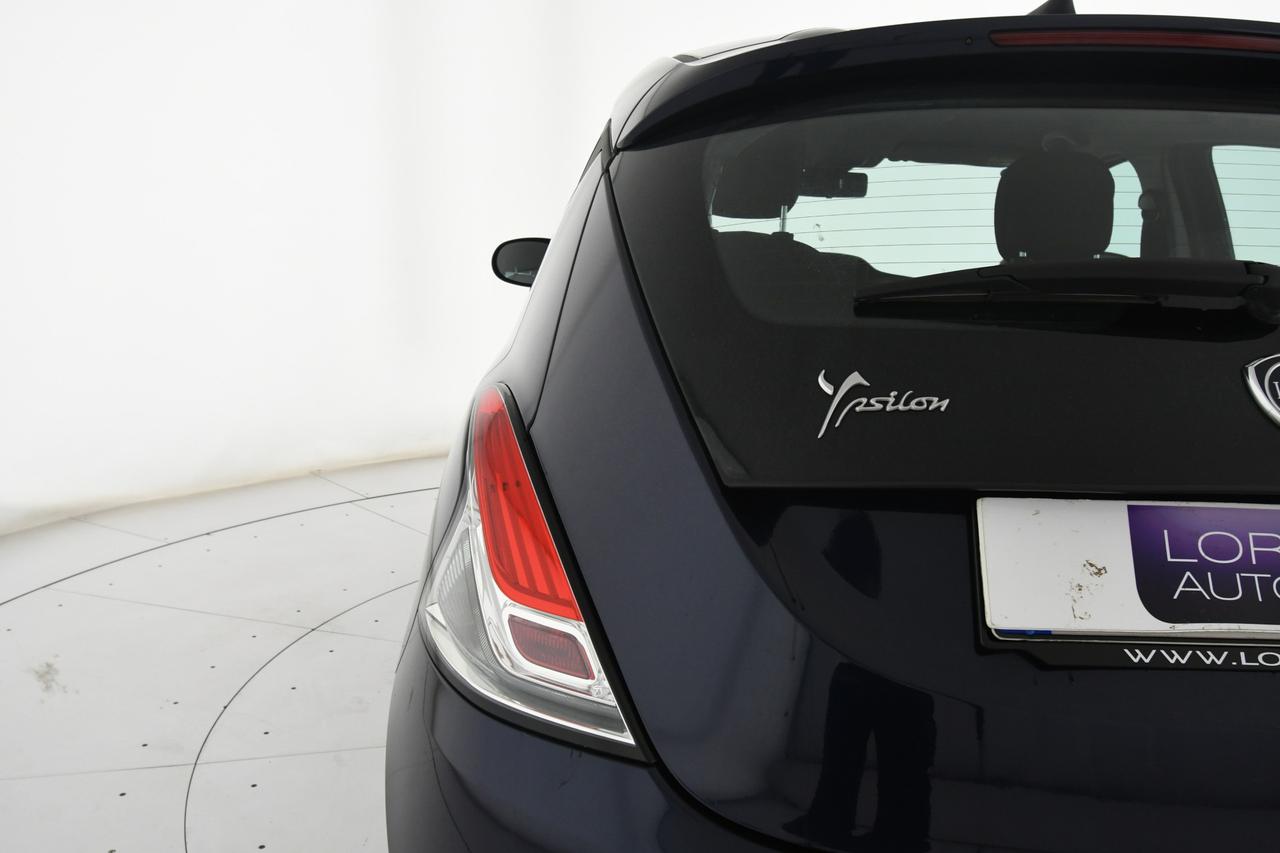 LANCIA Ypsilon 1.0 firefly hybrid Gold s&s 70cv APP CONNECT+NEOPATENTATI