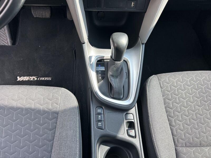 Toyota Yaris Cross 1.5 Hybrid 5p. Business