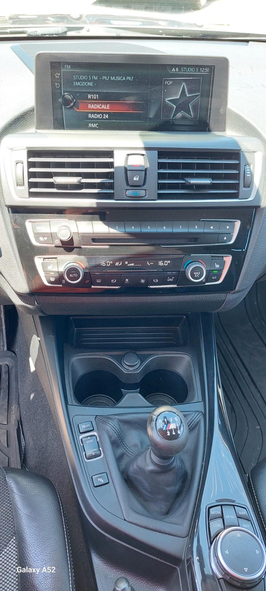 Bmw 118 118d xDrive 5p. Urban