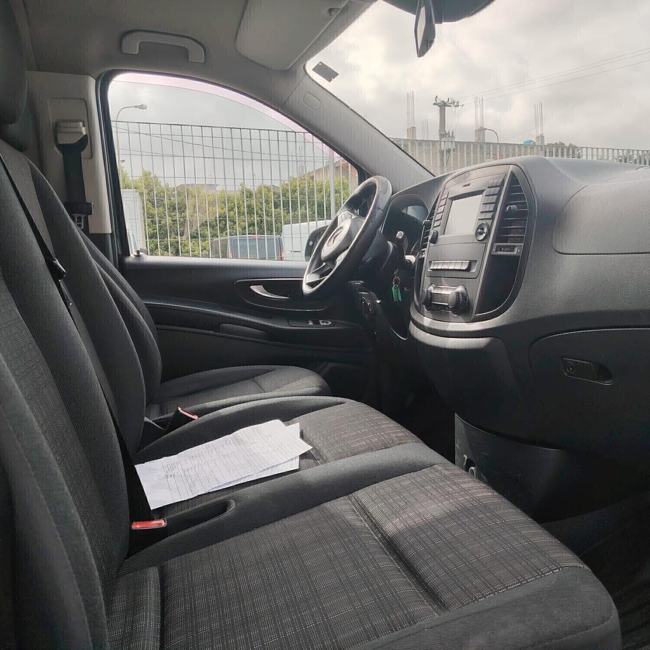Mercedes-benz Vito 2.2 114 CDI PC Mixto Compact