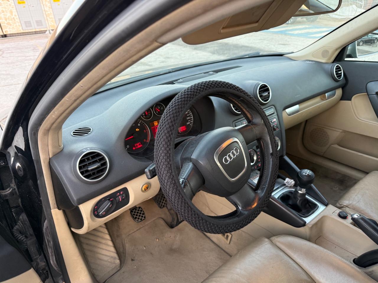 Audi A3 SPB 2.0 TDI 1700€