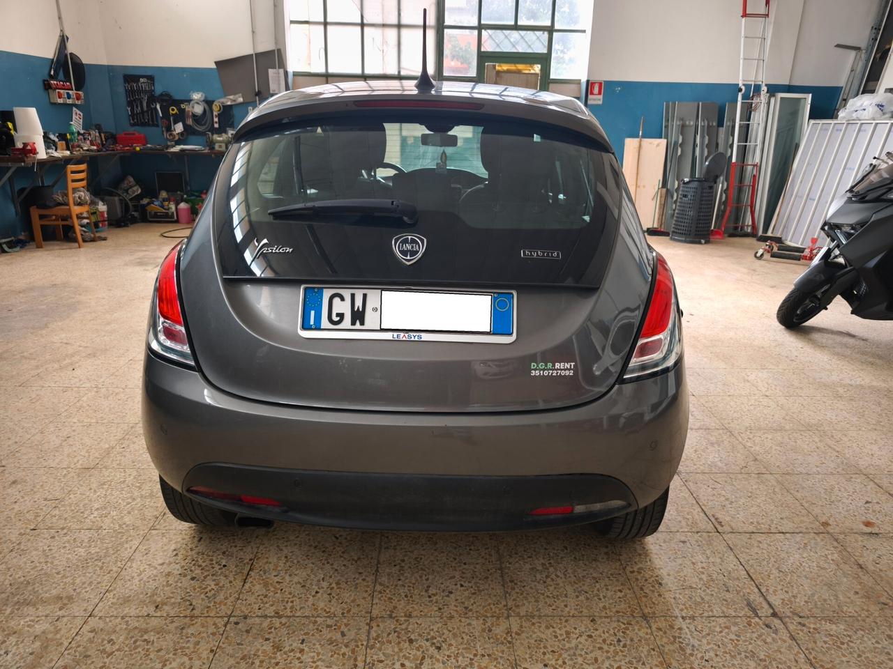 Lancia Ypsilon 5 porte S&S Hybrid Gold INCIDENTATA