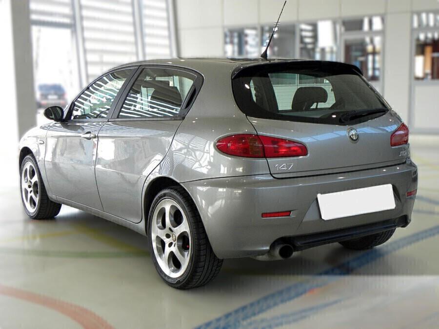 Alfa Romeo 147