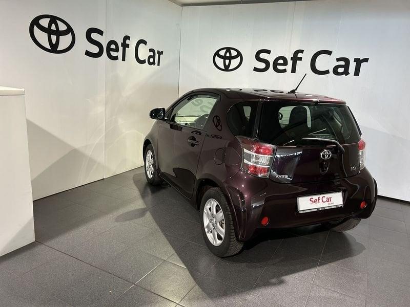 Toyota iQ iQ 1.0 CVT