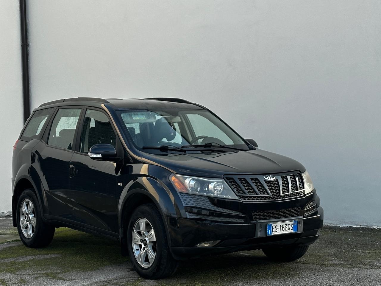 Mahindra XUV500 2.2 16V AWD W8