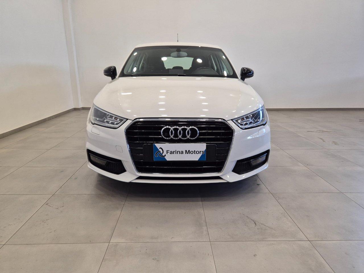 Audi A1 Sportback 1.6 tdi Sport - NEOPATENTATI - UNIPROPRIETARIO