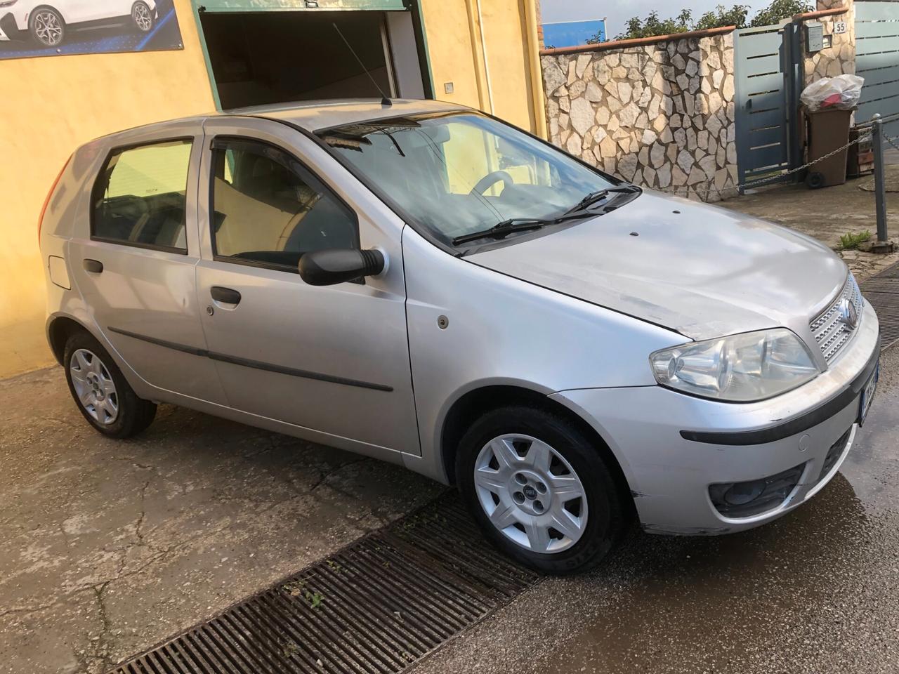Fiat Punto 1.2 5 porte Active Natural Power
