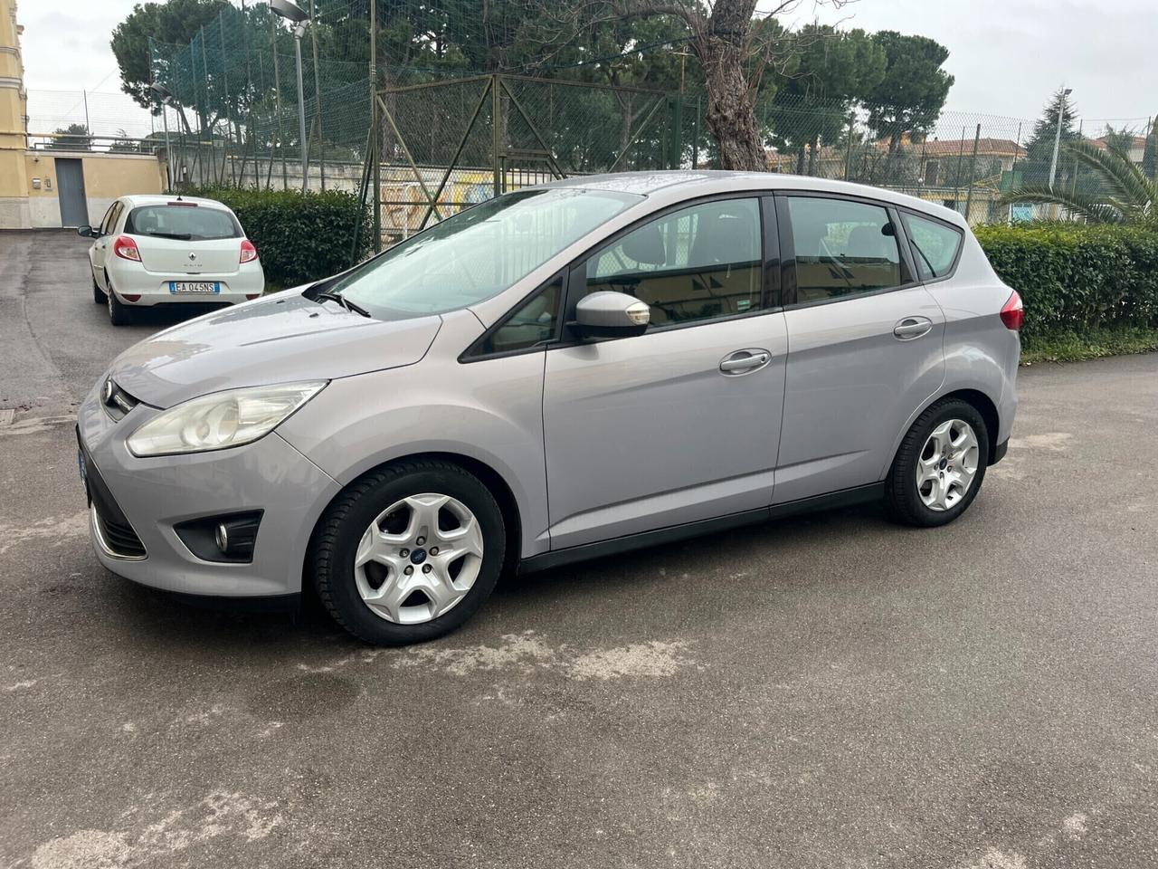 Ford C-Max 1.6 TDCi 95CV Titanium Garantita