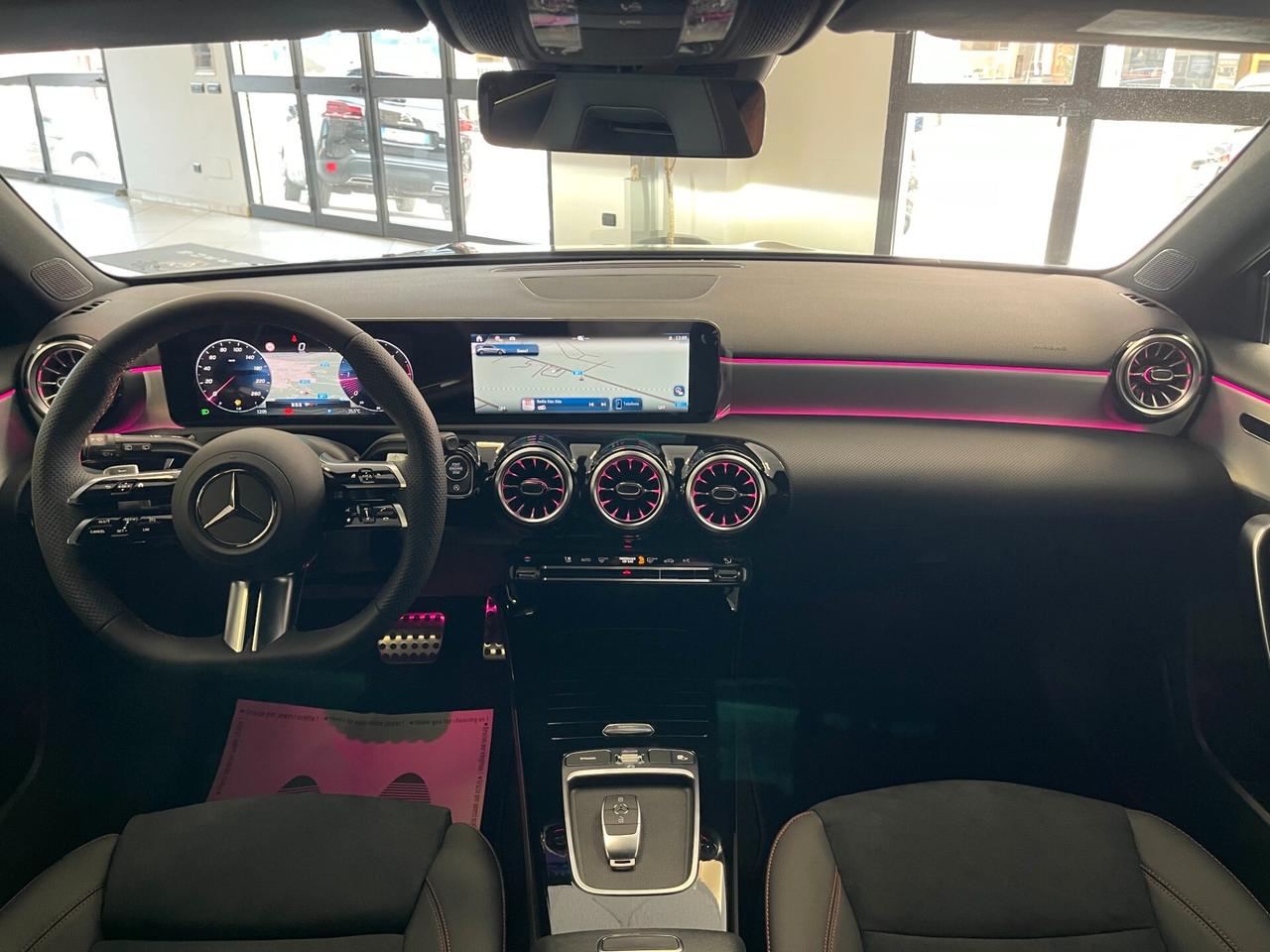 Mercedes-benz A180d 116cv AMG premium