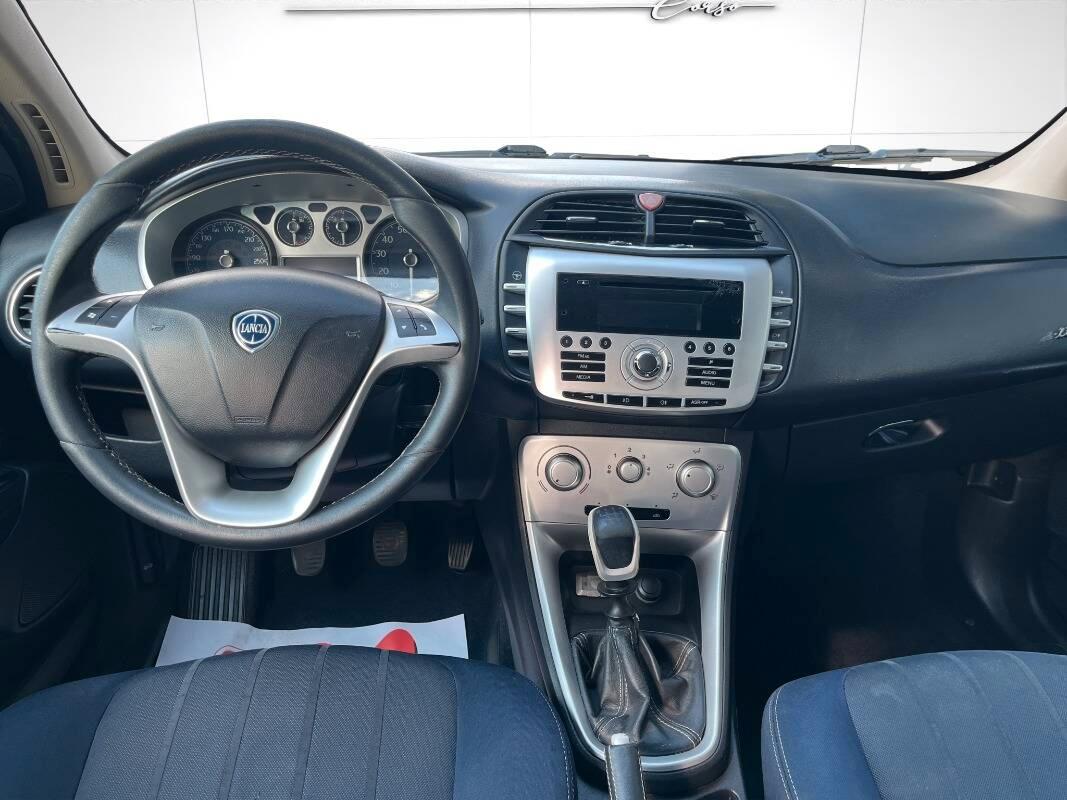 Lancia Delta 1.4 tjt Argento 150cv