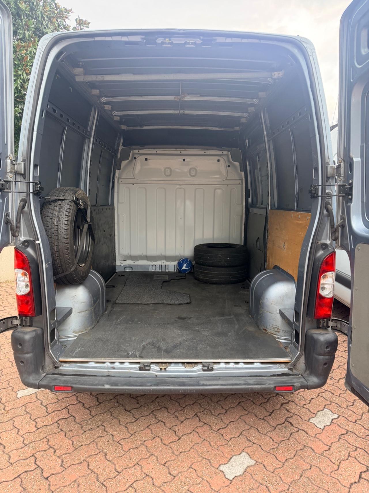 FURGONE RENAULT MASTER