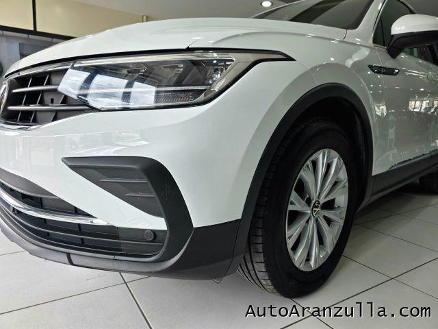 VOLKSWAGEN Tiguan 2.0 TDI 150CV SCR DSG Life - Fari Led