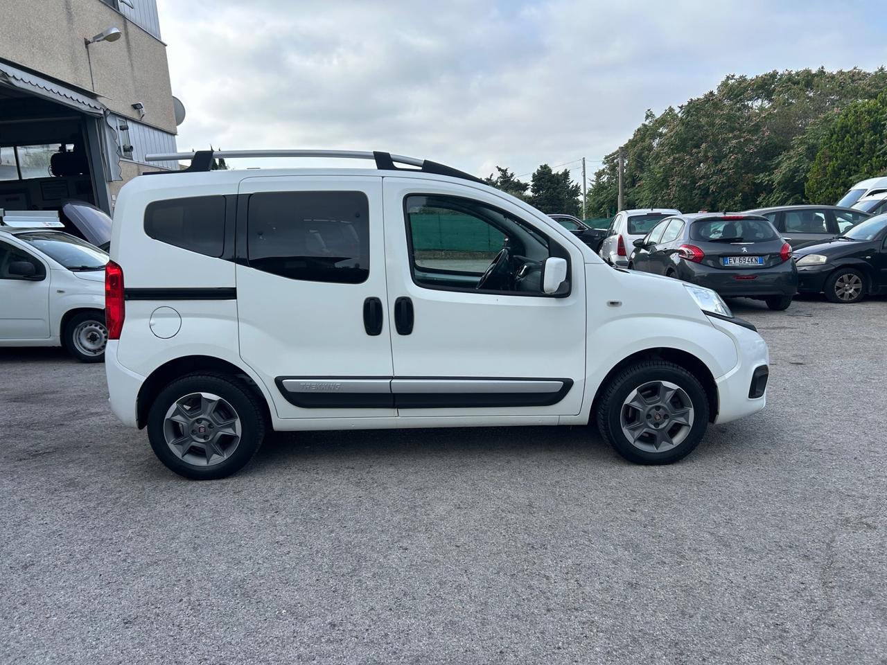 Fiat Qubo 1.3 MJT 95 CV Trekking Autocarro