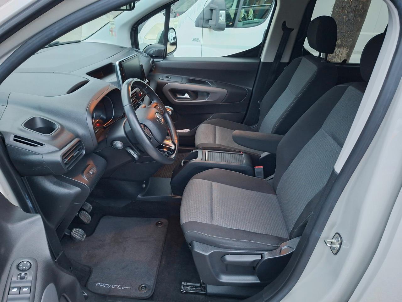 Toyota Proace Verso 1.5D L0 D Luxury