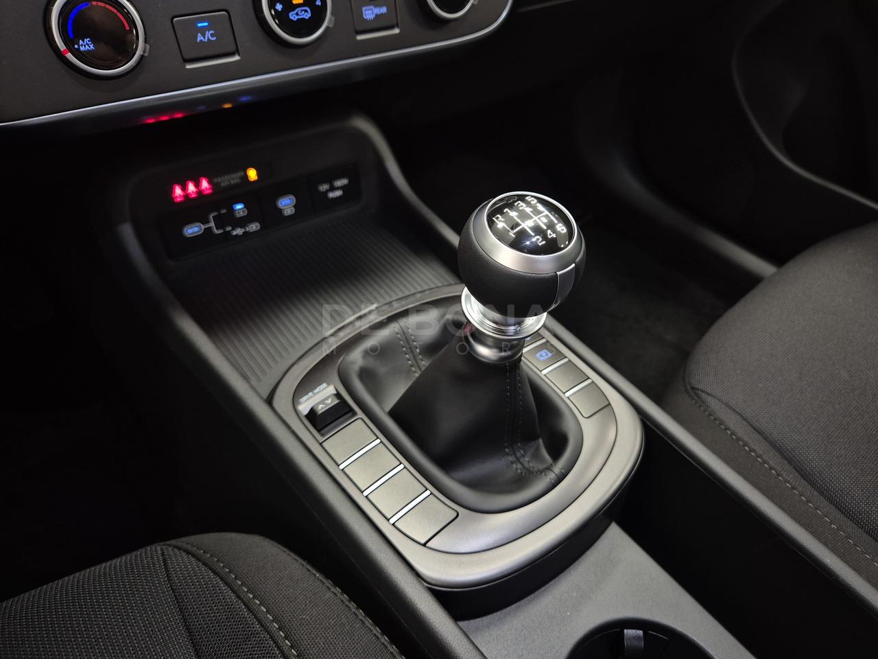 Hyundai Kona 1.0 t-gdi xtech 2wd 100cv mt