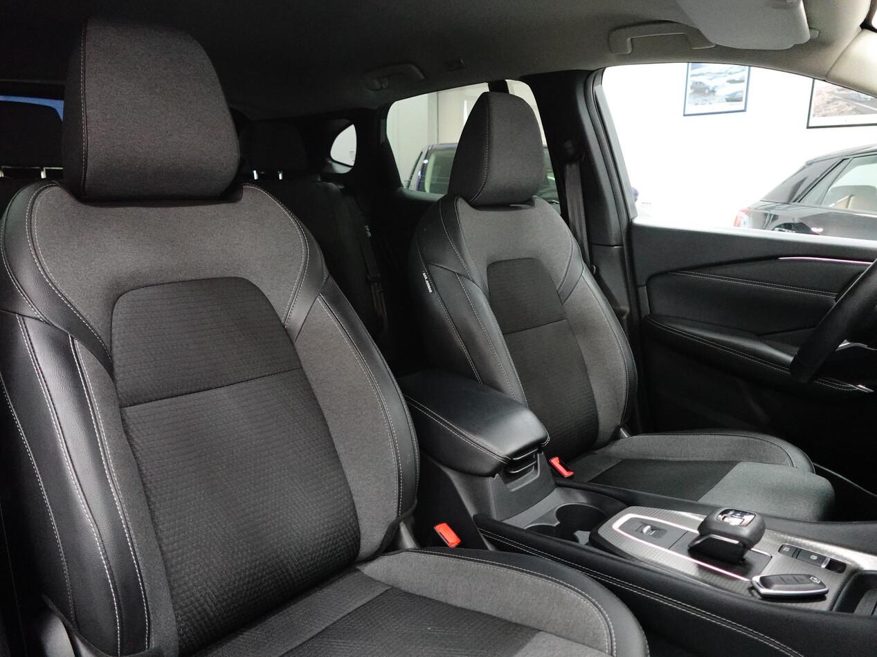 Nissan Qashqai 1.3 BZ 158 CV MHEV X-TRONIC N-CONNECTA