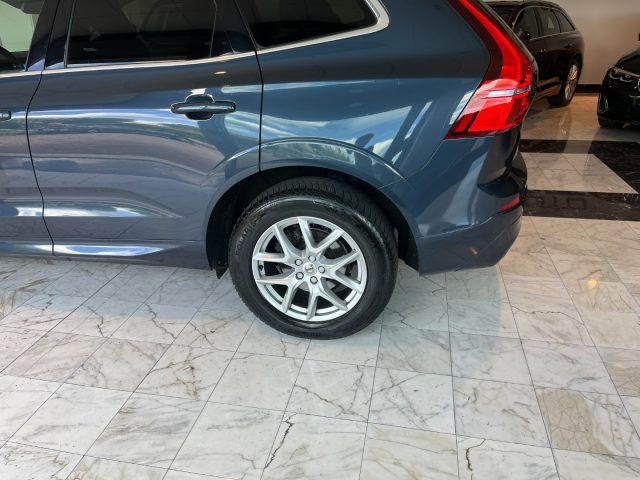 VOLVO XC60 D4 AWD GEARTRONIC MOMENTUM 190CV