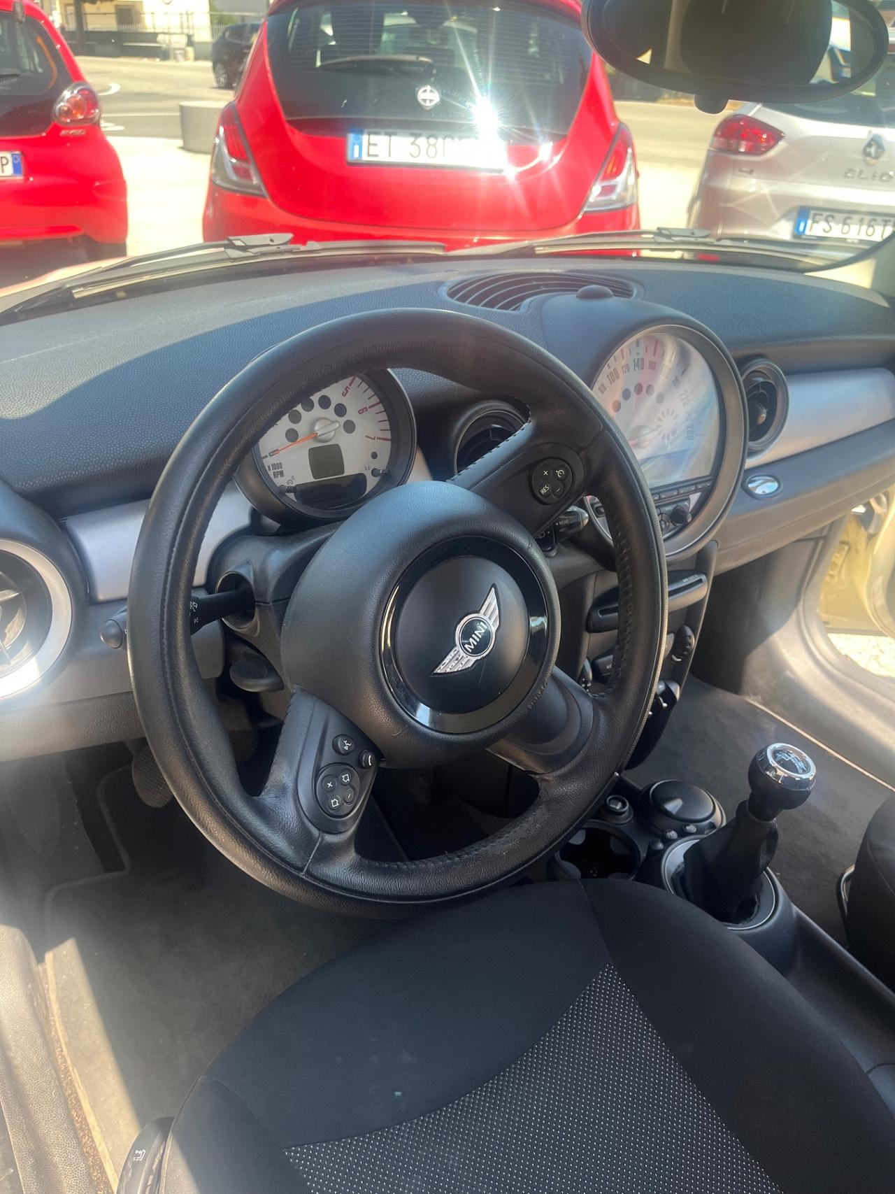 Mini 1.6 16V Cooper D