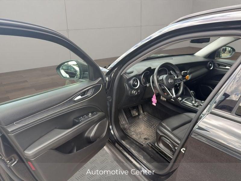 Alfa Romeo Stelvio 2.2 Turbo Diesel 190CV AT8 Q4 B-Tech