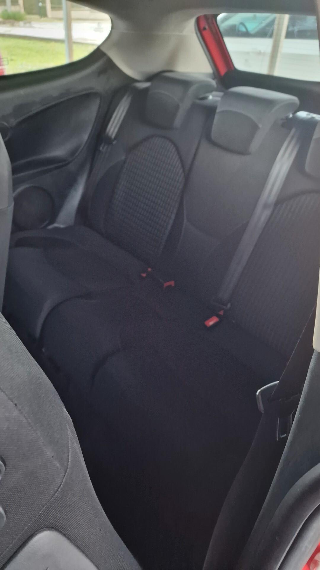 Alfa Romeo MiTo 1.6 JTDm 16V Distinctive Sport Pack