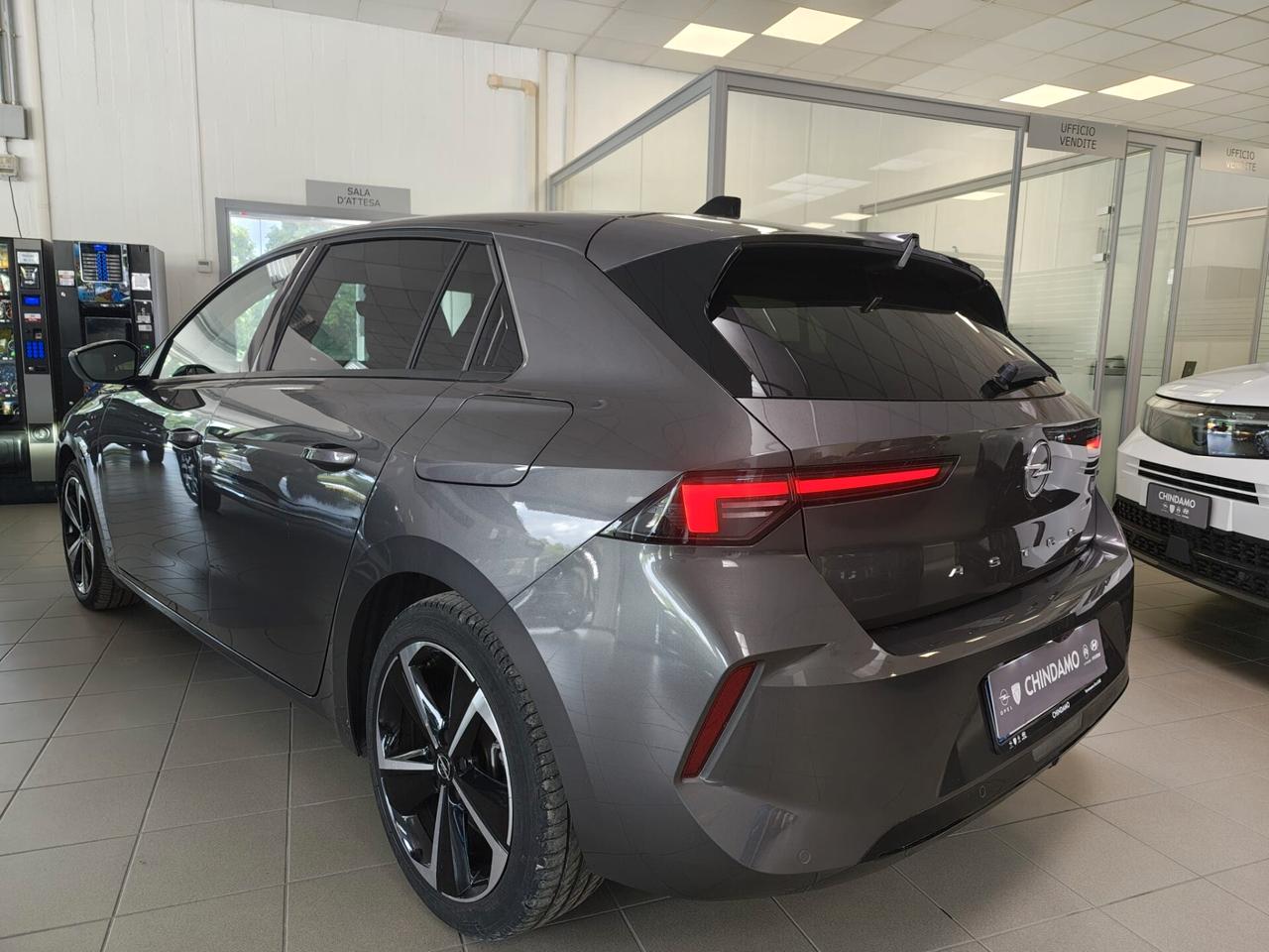 Opel Astra 1.6 Plug-in Hybrid 180 CV AT8 Ultimate
