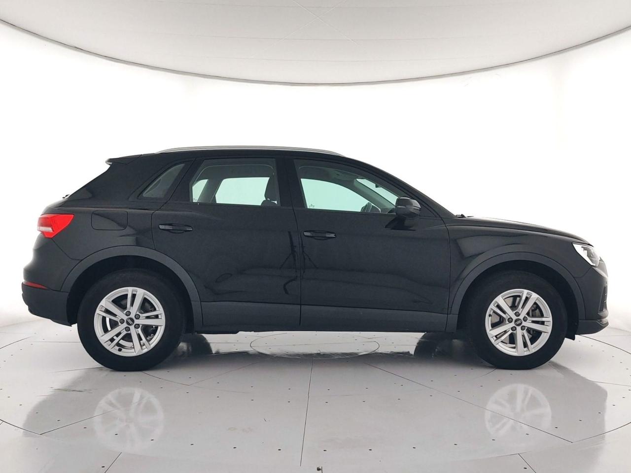 AUDI Q3 45 1.4 tfsi e Business ACC+APPLE CARPLAY+ FULL LED