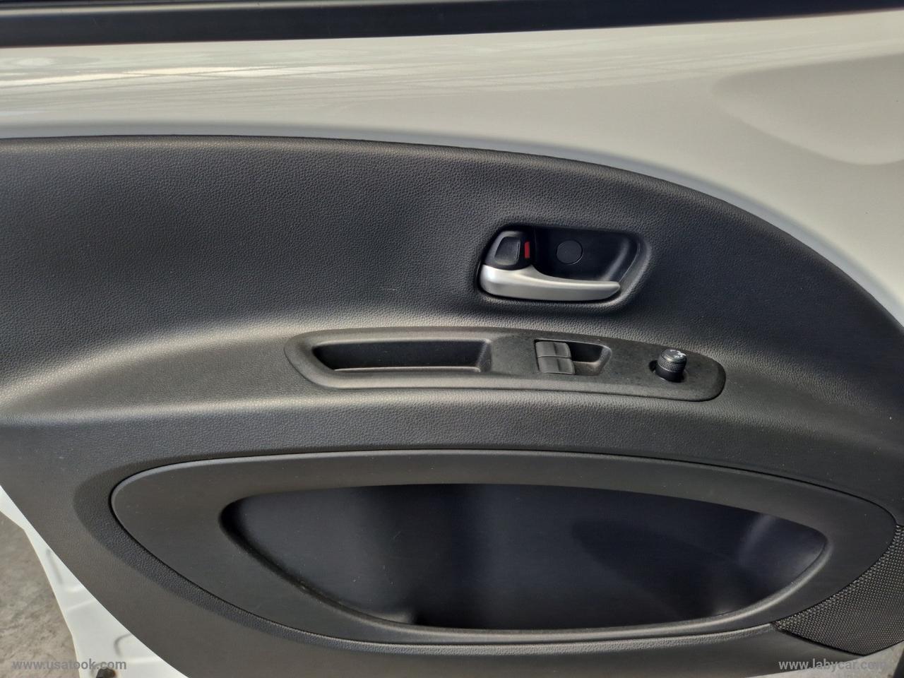 TOYOTA Aygo X 1.0 VVT-i 72 CV 5p. Active TUA A 14.950 € CON USATOOK PLUS