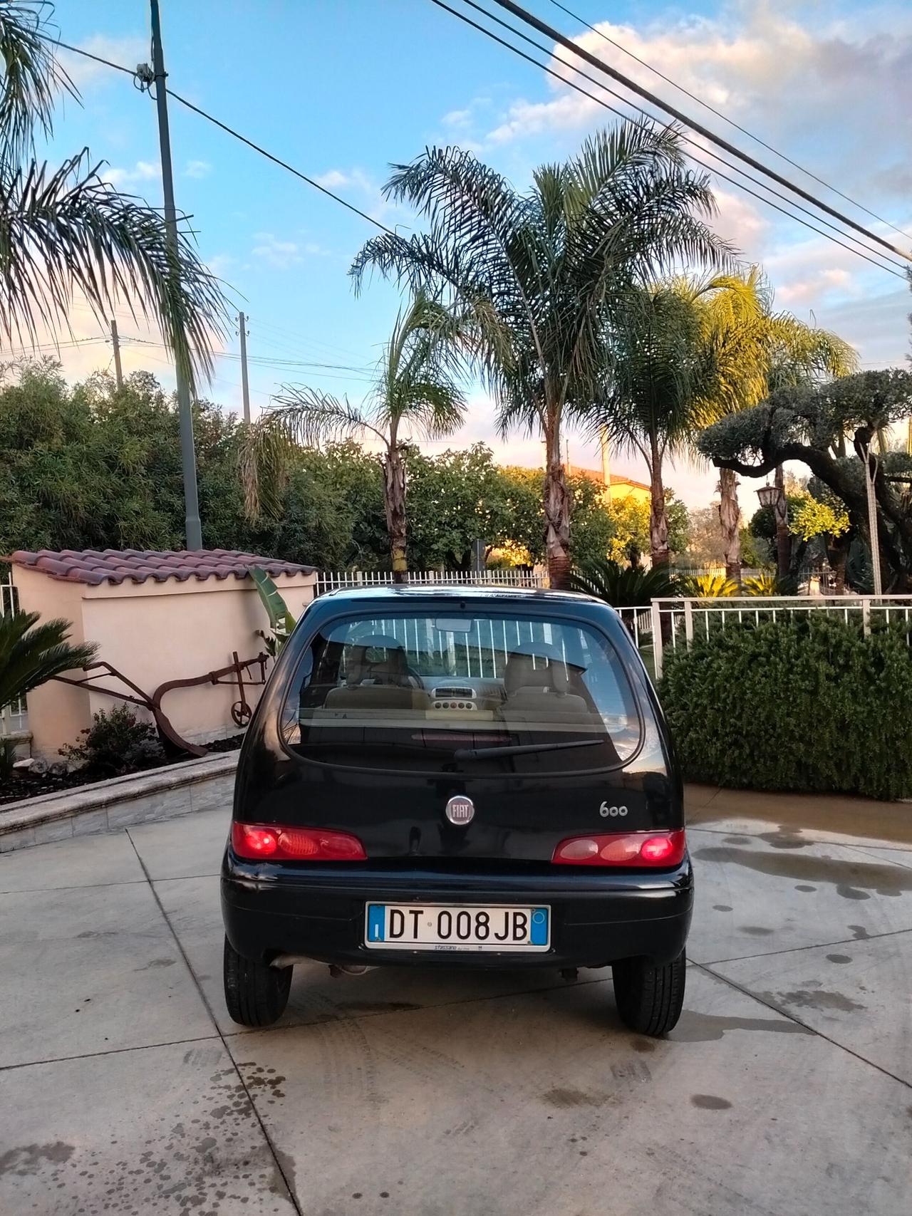 Fiat 600 1.1 50th Anniversary